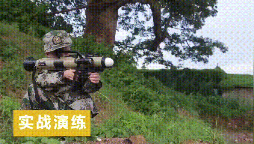抖音同款儿童火箭炮迫击炮可发射玩具声光掷弹筒榴弹炮儿童绝地吃鸡