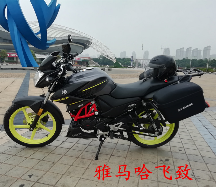 雅马哈天隼摩托车边箱天剑k摩托车边箱 飞致侧边箱 尾箱 a8银色边箱