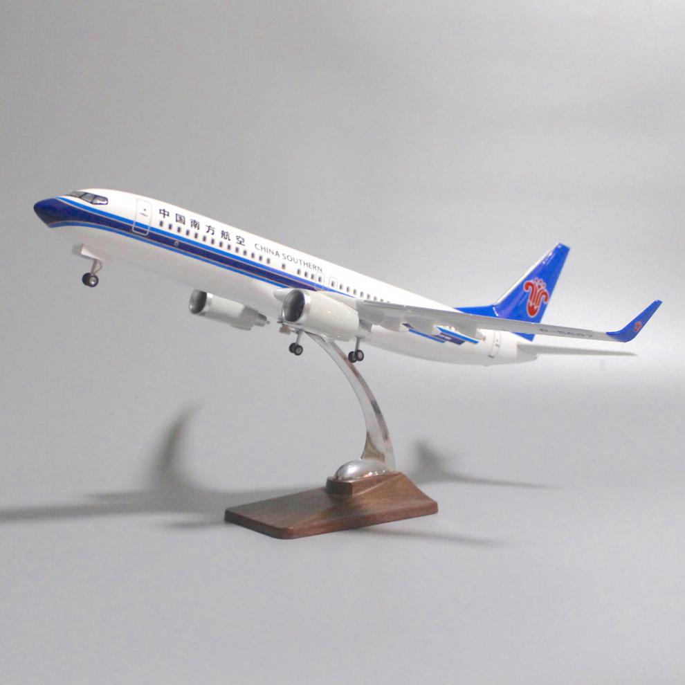 飞机模型波音737800带轮子47cm带灯南航山东厦航东航国航客机奥凯航空
