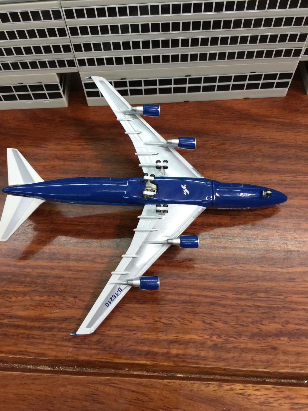 舒适于隆茂1:500herpa 波音747-400台湾中华航空飞机模型汽车摆件军事