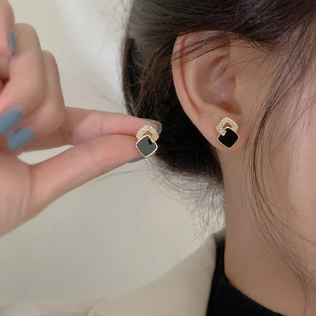 YYEU cross black earrings 2022 new trendy 925 silver earrings femininity niche high-end round face silver needle earrings geometric cross black earrings YYEU cross black earrings 2022 new trendy 925 silver earrings femininity niche high-end round face silver needle earrings geometric cross black earrings