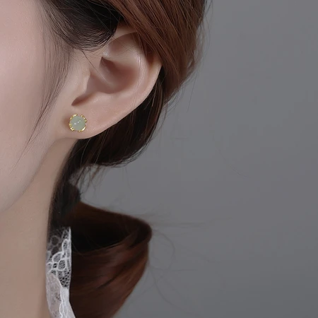 Ideer Hetian jade earrings female silver needle ear piercing earrings femininity small fresh shell silver wild flower ear jewelry 925 silver needle Hetian jade earrings A5X602 Ideer Hetian jade earrings female silver needle ear piercing earrings femininity small fresh shell silver wild flower ear jewelry 925 silver needle Hetian jade earrings A5X602