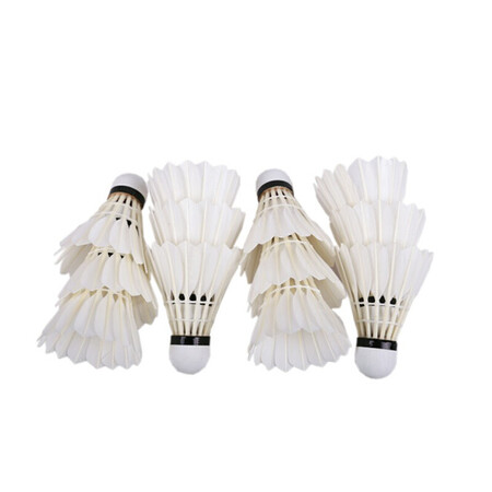 Yashilong RSL badminton training game training ball is stable and resistant to play RSL7 77-speed duck feather 12 packs/bucket Yashilong RSL badminton training game training ball is stable and resistant to play RSL7 77-speed duck feather 12 packs/bucket