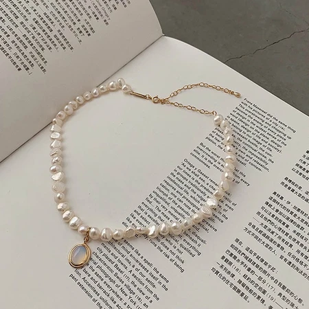 QIMEILA Jewelry Accessories Freshwater Pearl Round String Necklace Women Japanese and Korean Ladies Necklace Simple Fashion Creative Clavicle Chain Birthday Gift QIMEILA Jewelry Accessories Freshwater Pearl Round String Necklace Women Japanese and Korean Ladies Necklace Simple Fashion Creative Clavicle Chain Birthday Gift