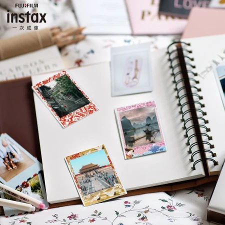 Fuji INSTAX instant imaging camera MINI photo paper and wind three packs of 30 sheets for mini7C/7s/9/11/25/70/90/hellokitty/SP-2/Link Fuji INSTAX instant imaging camera MINI photo paper and wind three packs of 30 sheets for mini7C/7s/9/11/25/70/90/hellokitty/SP-2/Link
