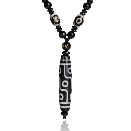 Shiyue jewelry nine-eyed old dzi pendant necklace chalcedony crystal agate pendant for men and women Shiyue jewelry nine-eyed old dzi pendant necklace chalcedony crystal agate pendant for men and women