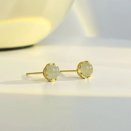 YYEU 925 silver earrings women's retro French style high-end atmosphere 2022 new temperament cold wind jade earrings gold retro jade earrings YYEU 925 silver earrings women's retro French style high-end atmosphere 2022 new temperament cold wind jade earrings gold retro jade earrings