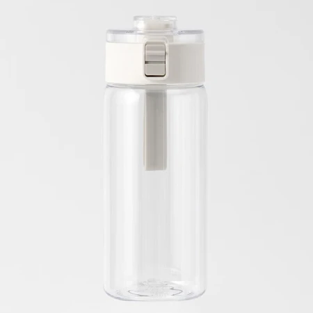 Muji MUJI copolyester portable water cup 550ml plastic cup teacup Tritan material male and female student sports water cup Muji MUJI copolyester portable water cup 550ml plastic cup teacup Tritan material male and female student sports water cup