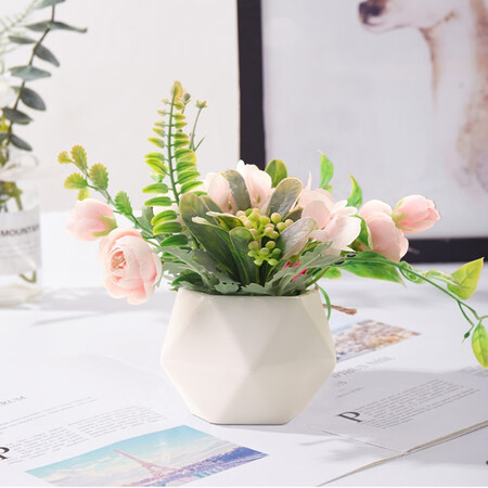 Shengshitaibao fake flower simulation flower dried flower bouquet silk flower plastic decorative flower ceramic vase floral decoration porch TV cabinet living room dining table flower decoration pink rose Shengshitaibao fake flower simulation flower dried flower bouquet silk flower plastic decorative flower ceramic vase floral decoration porch TV cabinet living room dining table flower decoration pink rose