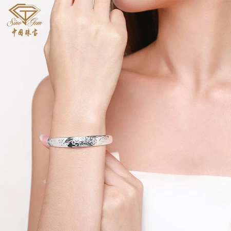 Chinese jewelry pure silver 9999 dragon and phoenix send blessing silver bracelet women's traditional Chinese style silver jewelry send mother send elder birthday gift holiday gift push-pull type about 30g dragon and phoenix blessing bracelet Chinese jewelry pure silver 9999 dragon and phoenix send blessing silver bracelet women's traditional Chinese style silver jewelry send mother send elder birthday gift holiday gift push-pull type about 30g dragon and phoenix blessing bracelet