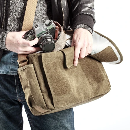TARION German single-shoulder canvas camera bag portable Canon SLR bag multi-function camera bag Messenger bag large capacity RS01 dense forest green TARION German single-shoulder canvas camera bag portable Canon SLR bag multi-function camera bag Messenger bag large capacity RS01 dense forest green