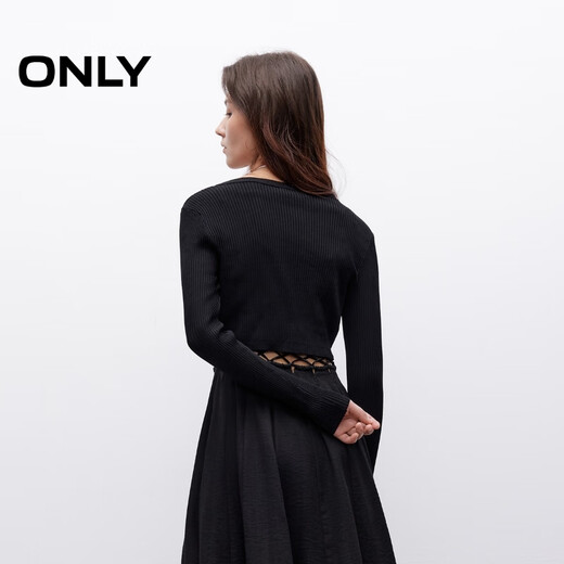 Nur 2023 neuer Winterstil vielseitiger unregelmäßiger Strickjacken V-Ausschnitt Kurzer Pullover für Frauen 12343A015 H1Z Black M. Nur 2023 neuer Winterstil vielseitiger unregelmäßiger Strickjacken V-Ausschnitt Kurzer Pullover für Frauen 12343A015 H1Z Black M.