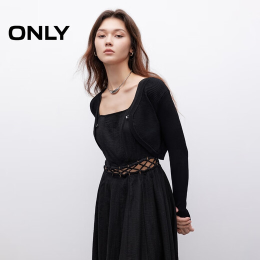 Nur 2023 neuer Winterstil vielseitiger unregelmäßiger Strickjacken V-Ausschnitt Kurzer Pullover für Frauen 12343A015 H1Z Black M. Nur 2023 neuer Winterstil vielseitiger unregelmäßiger Strickjacken V-Ausschnitt Kurzer Pullover für Frauen 12343A015 H1Z Black M.