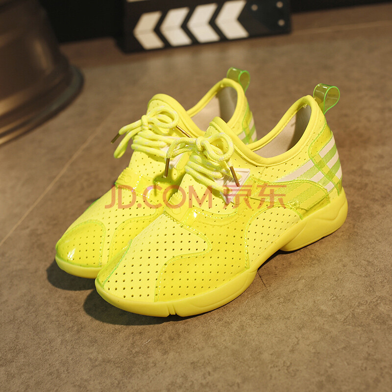 椰子鞋女网面跑步鞋透气学怎么样 哪款好