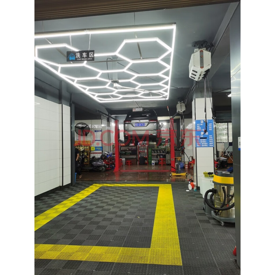 柳州市柳南区磨滩路98号天鹅湖2栋1-5号