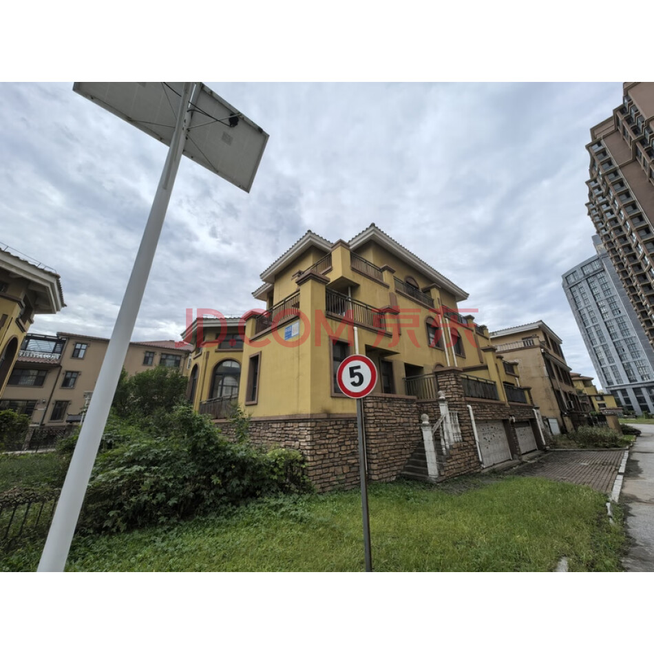 抚顺开发区滨河路锦绣澜湾A地块 37#-2（不动产单元号：210404011013GB00062F00140002,产权面积：393.17平方米）