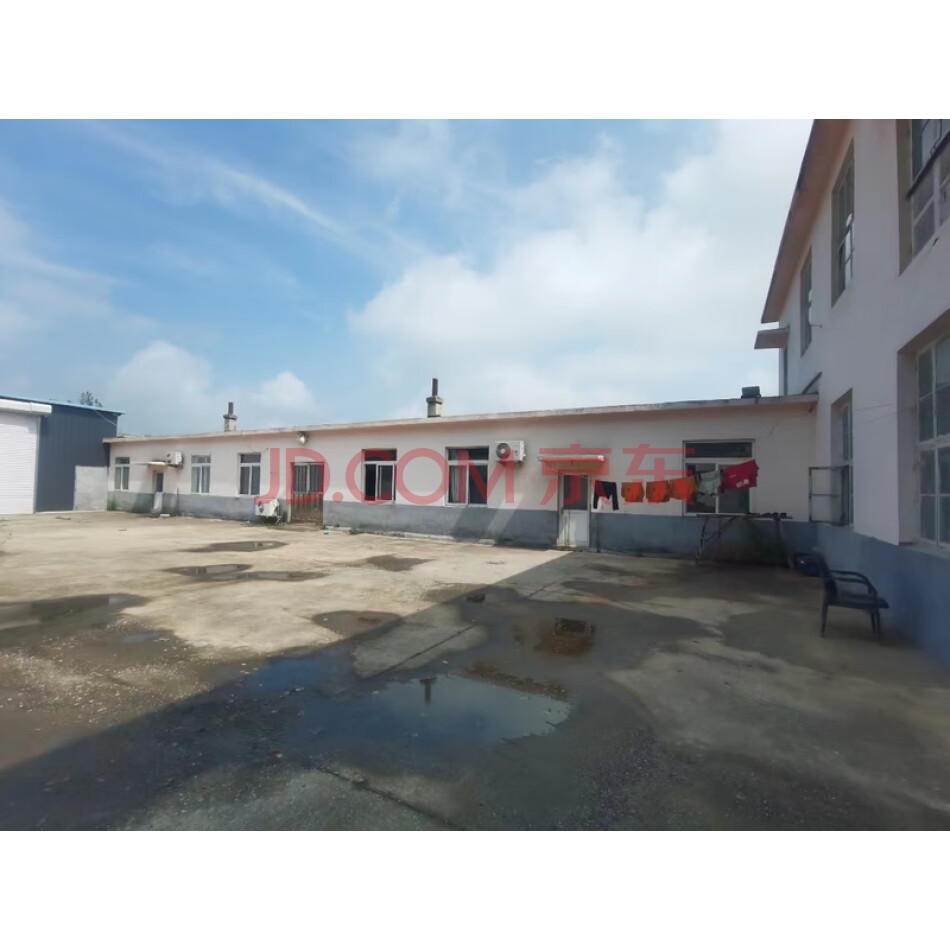 大连保税区亮甲店镇石磊子村鑫海汽配1号、2号、3号、4号房屋及对应土地使用权