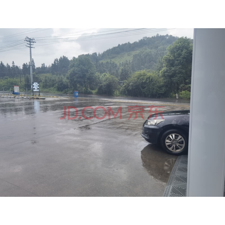 江西省萍乡市彭高镇马棚村临福东公路的土地