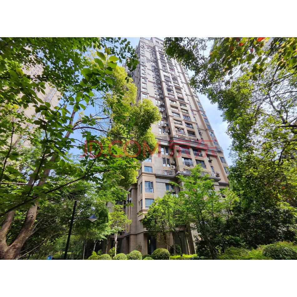 位于武汉市江岸区二七街二七路操场街18号航天星都（航天双城）1栋15层2室房屋