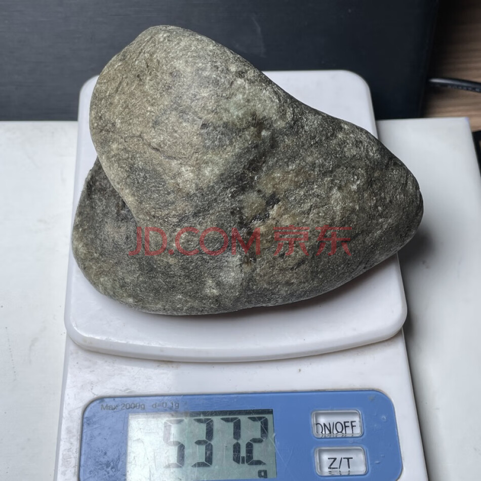 翡翠原石（商品编号3005）一件