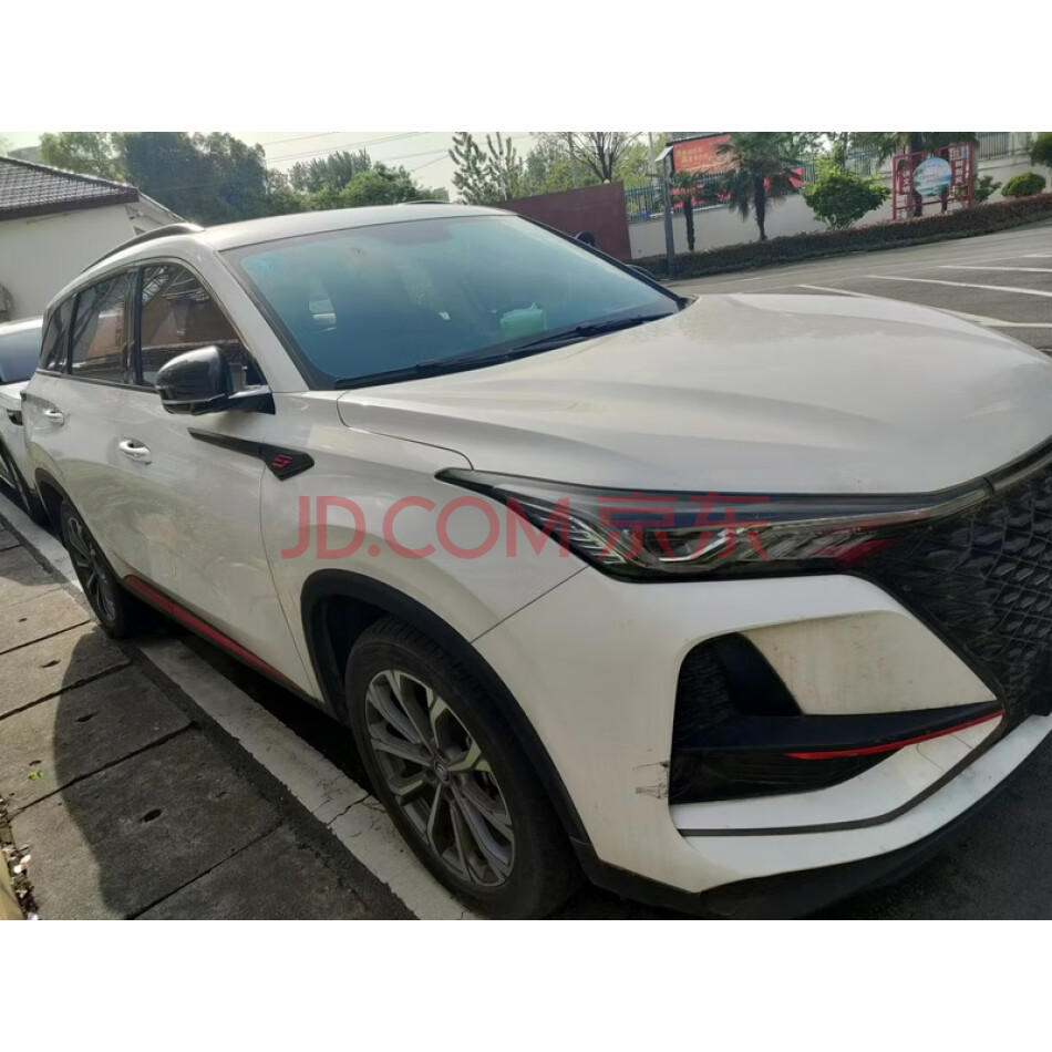 车牌号豫SR6B23长安牌小型普通客车一辆