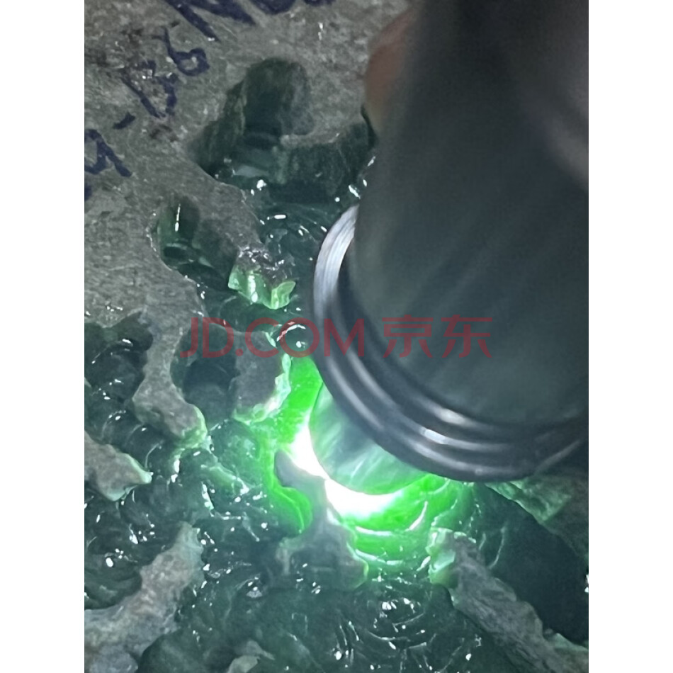 JDHHRL26 缅甸天然翡翠原石一件