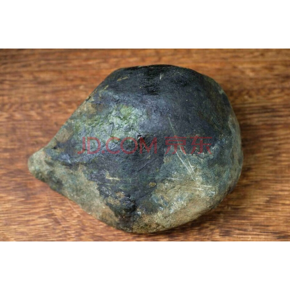 D2125 翡翠原石 表现明显 重约：1366g