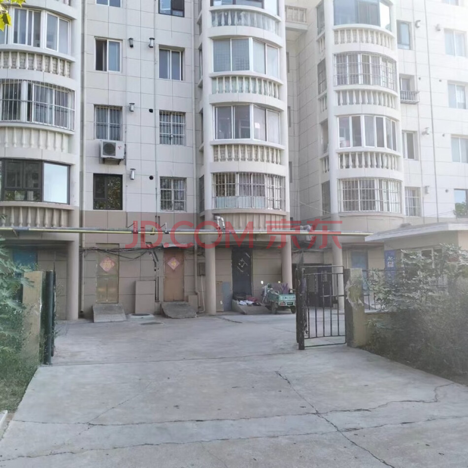 莱西市顺河路2号宏远花苑14号（原宏远公寓3号楼）1单元201户房产一套