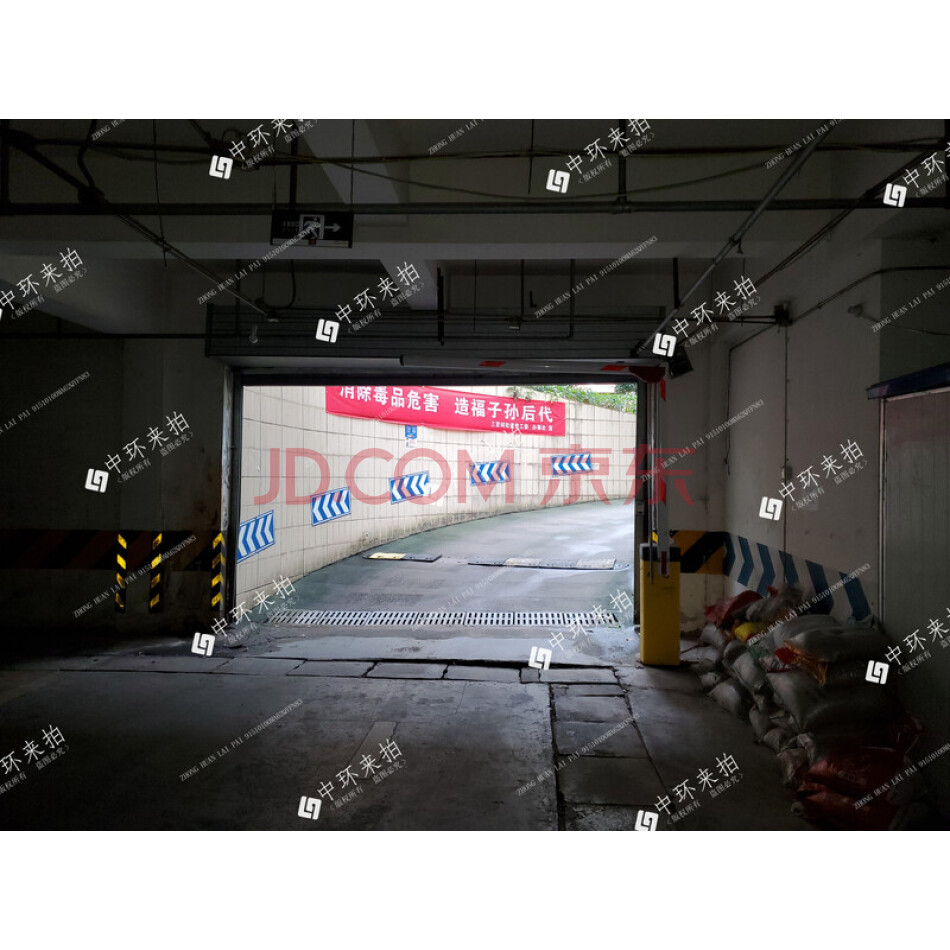 资阳市雁江区凤岭路世纪城桂花苑地下车库附车1幢附车1（F）-1-25号一处车位