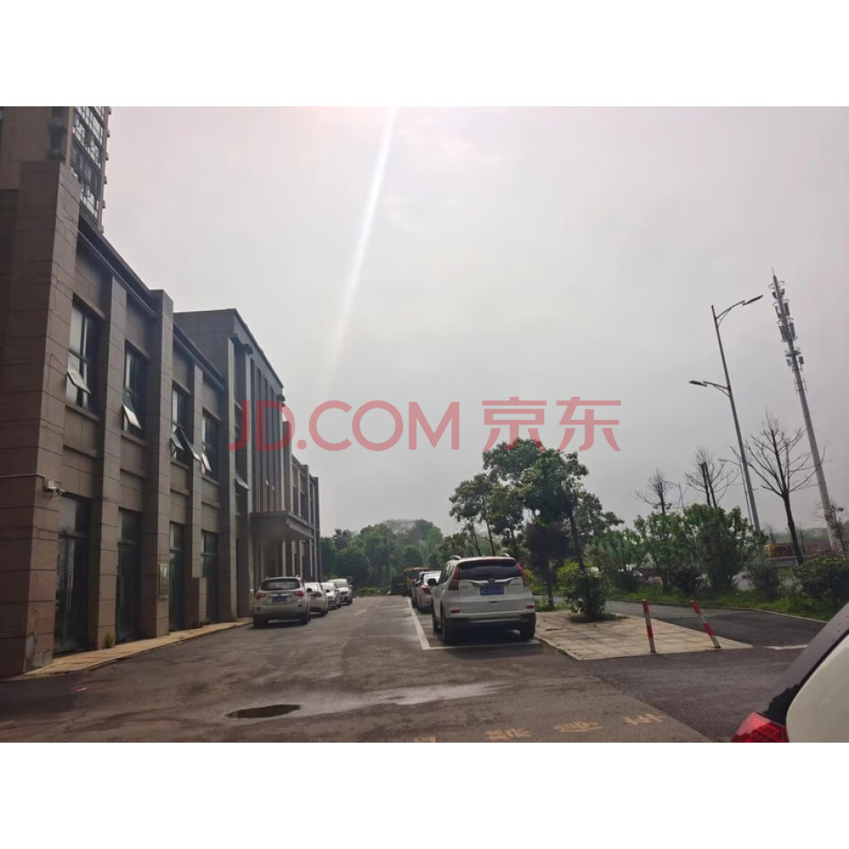湘潭经济技术开发区莲城大道19号步步高置业新天地九华19栋0101012号房产所有权及其项下国有土地使用权