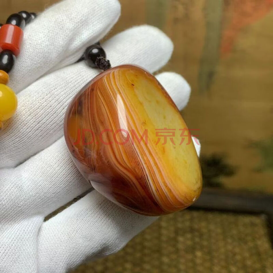 3082蚕丝玛瑙原石手把一件尺寸55x41x24mm