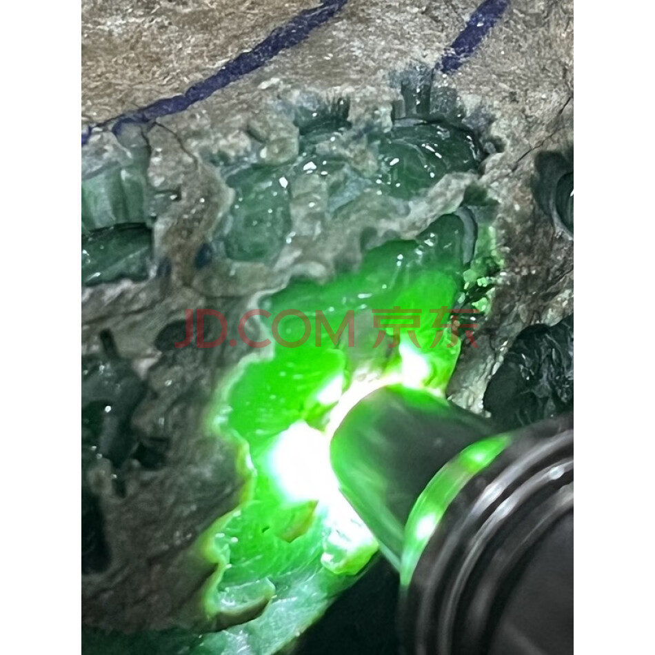 JDBEP51 缅甸天然翡翠原石一件 重量620克