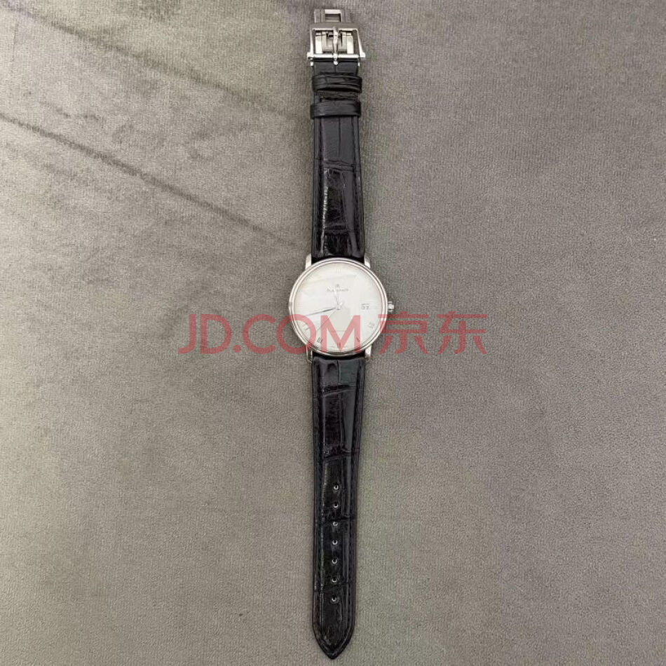 拍品序号A78  宝珀经典系列自动机械手表一只