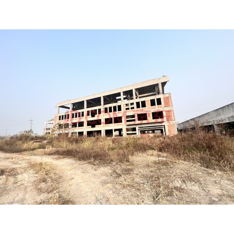 双流区黄水镇红桥社区4组（原黄水镇红柳村1社）的土地及土地上的全部建筑物