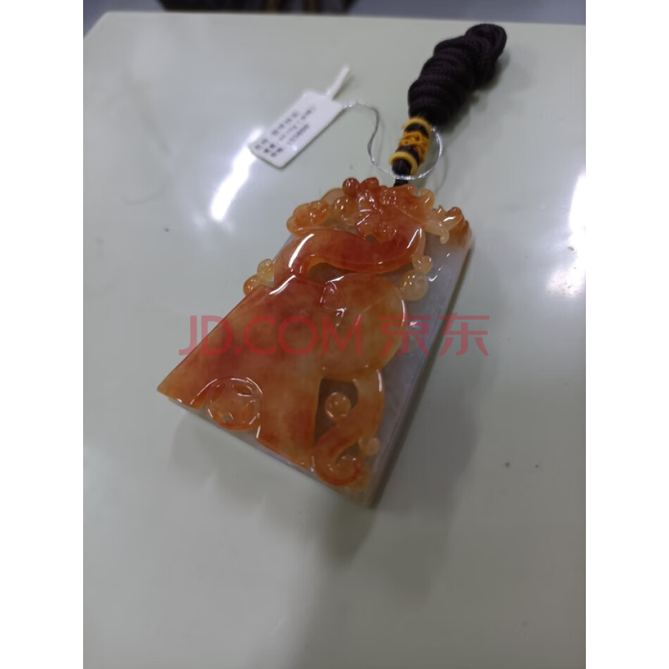 编号28翡翠挂件