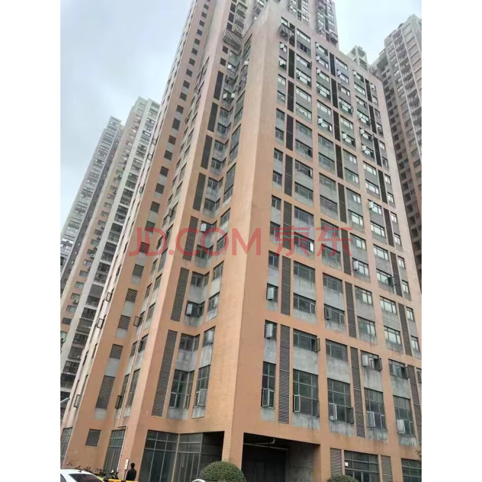 【第2次拍卖】长沙市望城区月亮岛街道东景尚公馆3#栋1层至15层房地产33.1%产权份额