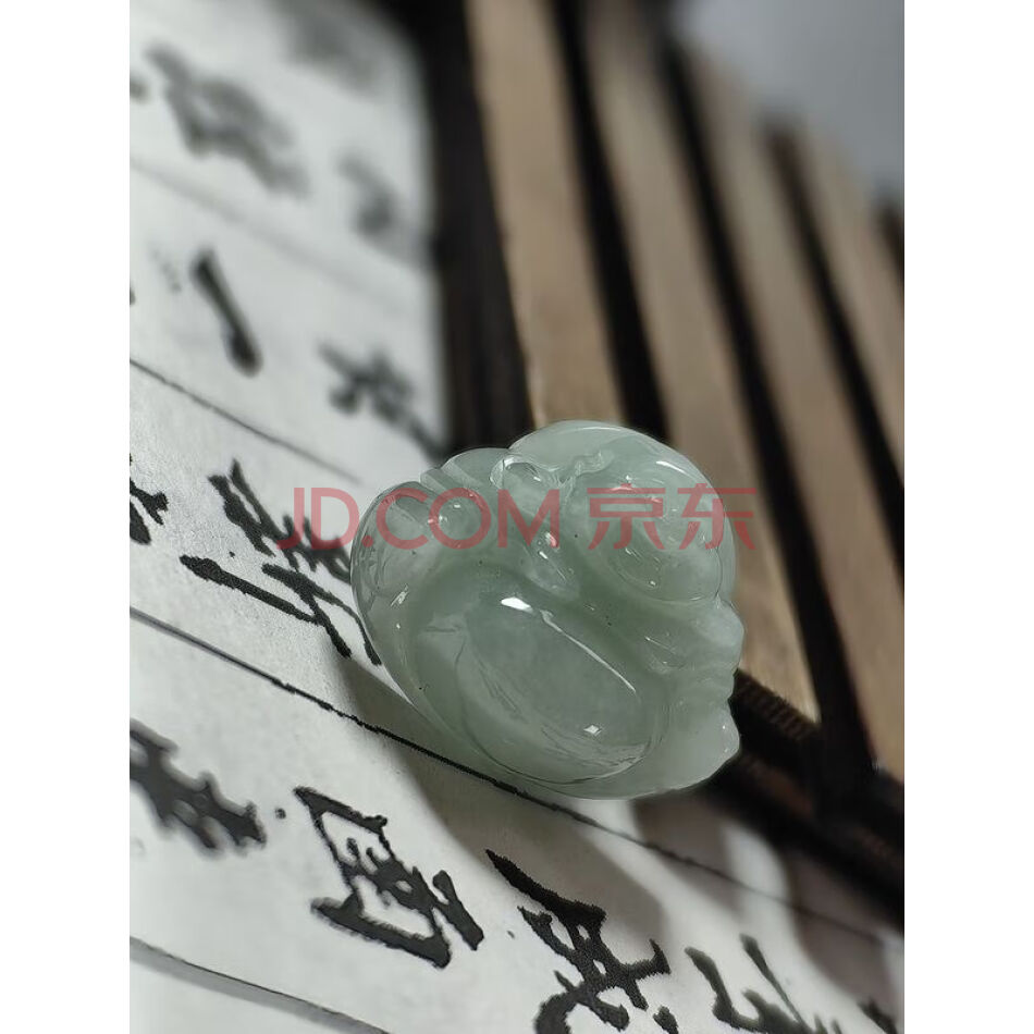 2317 天然翡翠A货佛公吊坠（淡绿色）