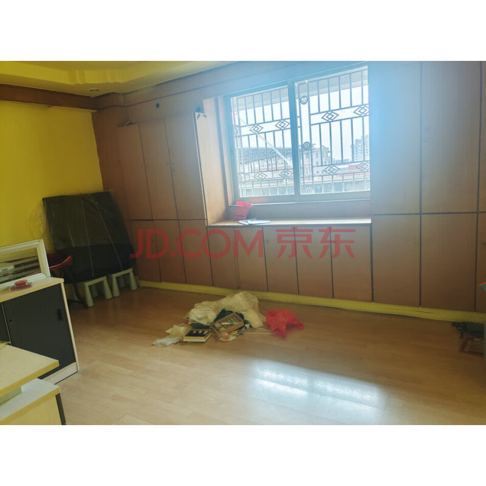 福建省晋江市青阳镇青华村泉安中路得添大厦6B-C号房产