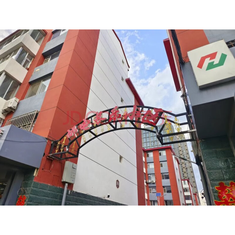 内蒙古自治区呼和浩特市赛罕区东影南街58号七三二五工厂宿舍11号楼1层1单元101号