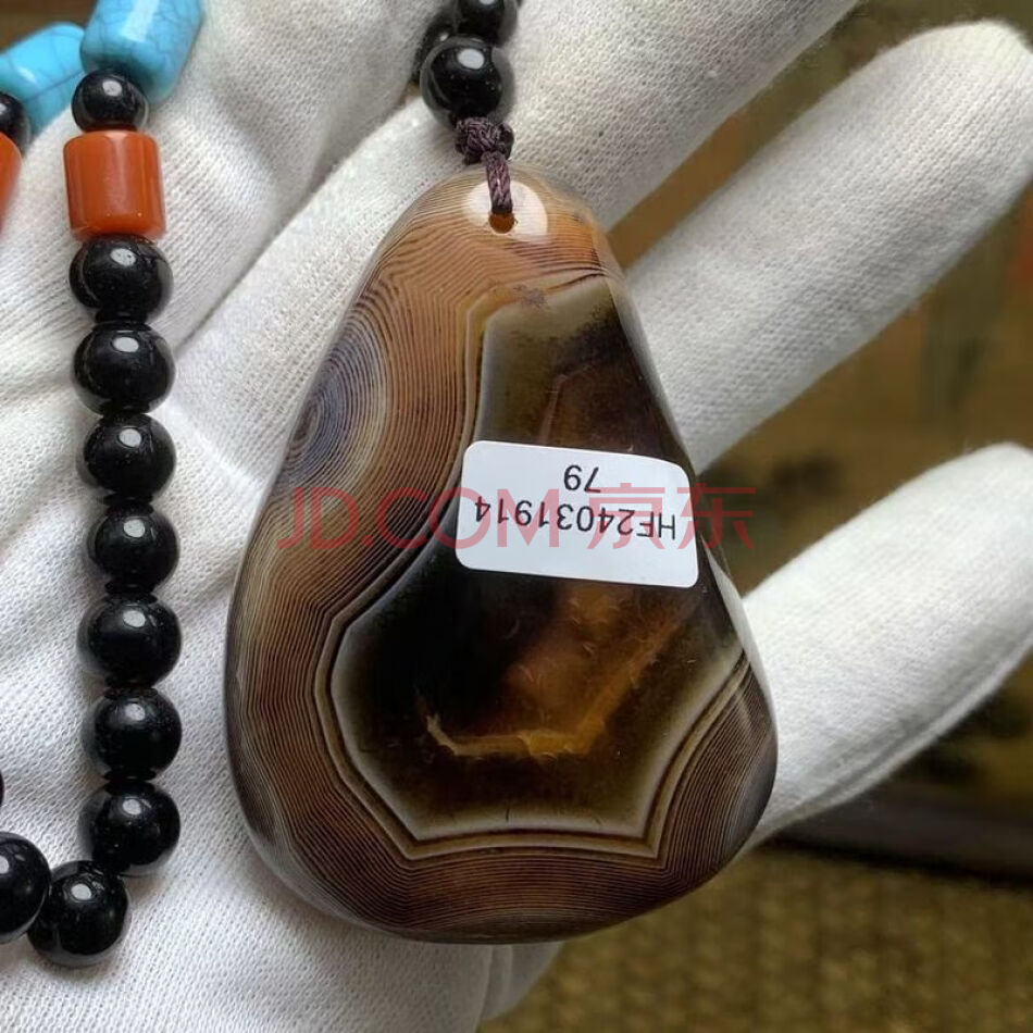 F423蚕丝玛瑙原石手把一件尺寸67x46x30mm