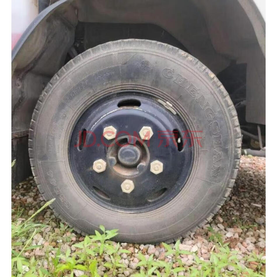 江铃轻型厢式货车车牌号：湘G1V855