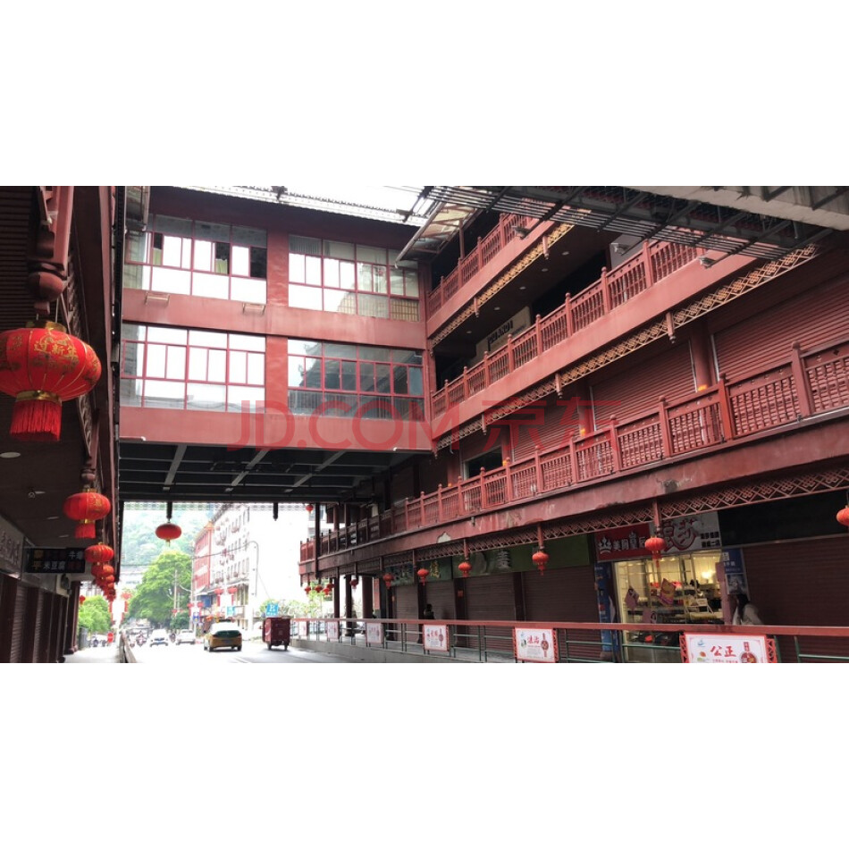 通道县双江镇城东路廊桥515/1-6栋202室