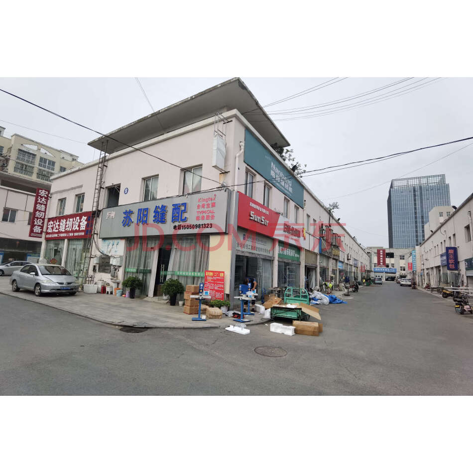 【第11次拍卖】【可贷款】京淮纺织服装批发市场商铺8幢130室（一、二层）