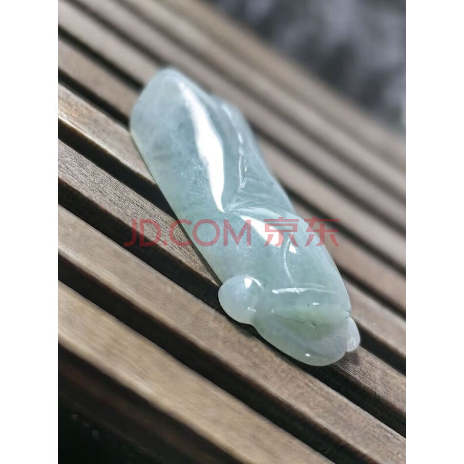 4345 天然翡翠A货飘绿精雕金蝉一鸣惊人吊坠