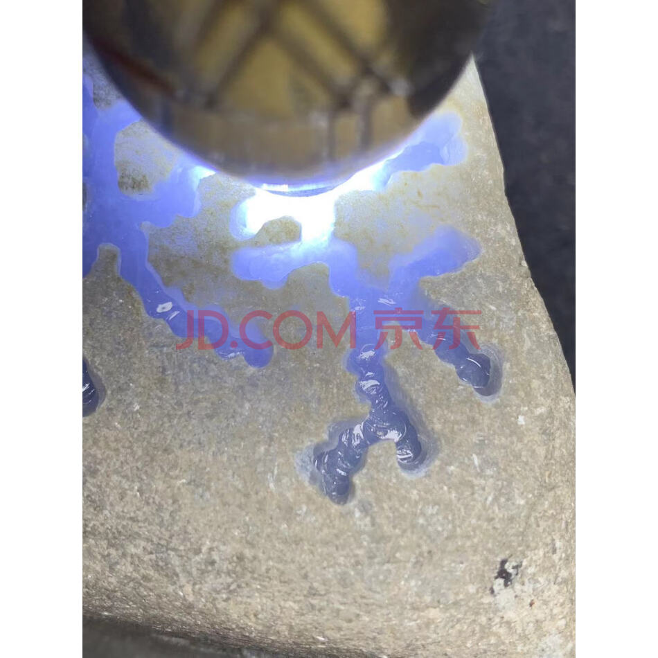 标10：罚没缅甸天然翡翠原石一件，后江场口，重量870克