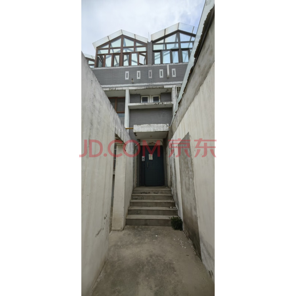北京市延庆区八达岭镇营城子村万香苑小区5号楼203(179.89㎡)