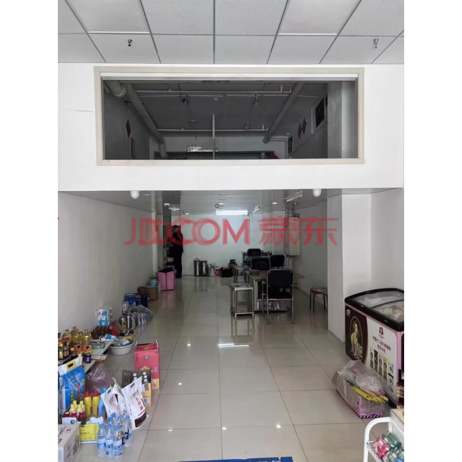 坐落于辽宁省丹东市振兴区立交桥新路17-1号的房屋