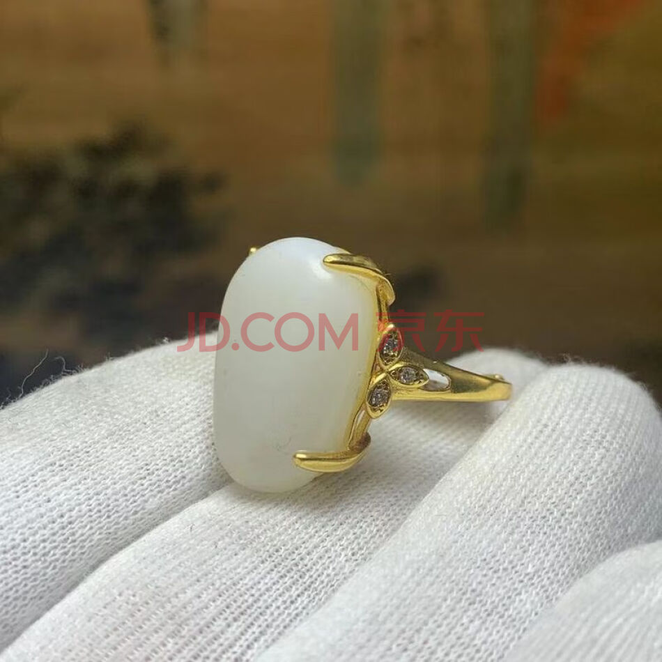 F479和田玉籽料原石镶嵌戒指一件尺寸可调节