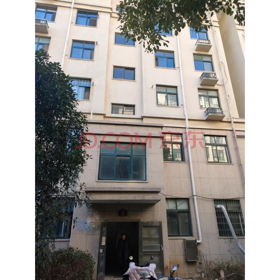 河南省信阳市罗山县003街道御景华府2号楼1-401号房产