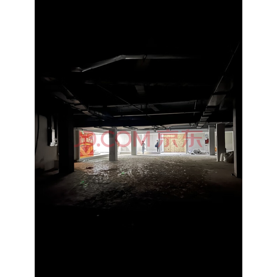 十堰市郧阳区人民法院关于位于十堰市郧阳区城关镇解放南路17号7幢-1层共计9套商业房地产